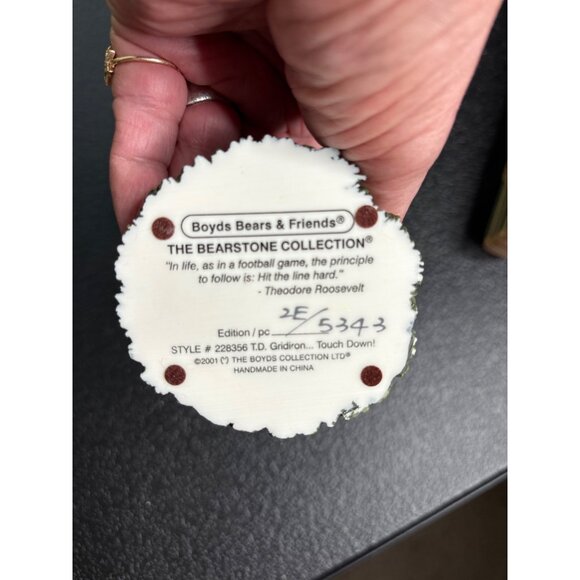 2001 Boyds Bear Bearstone TD Gridiron Touchdown Football Figurine - Picture 6 of 8